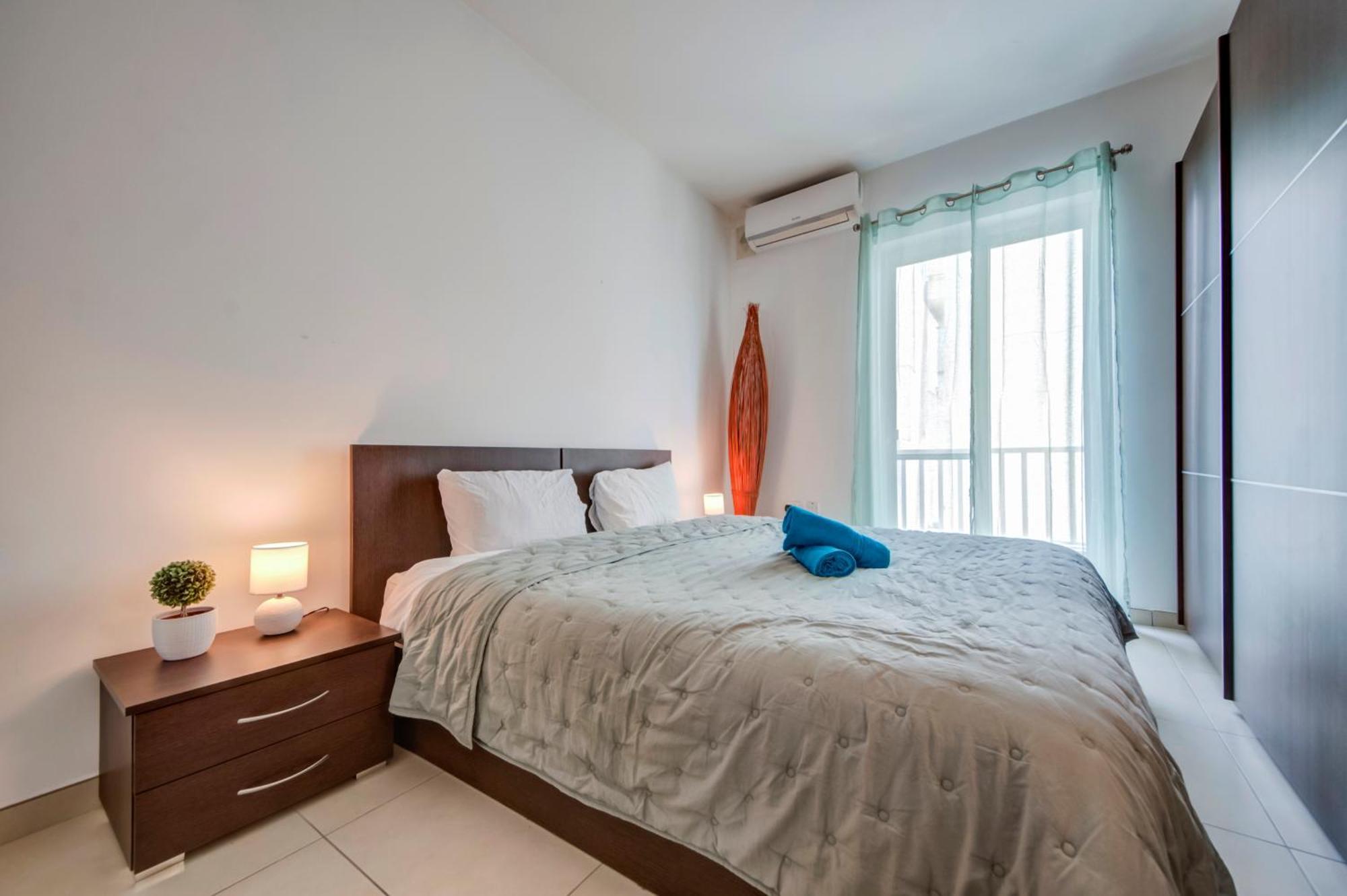 Modern 2Br Apt With Balconies In St Julians, Paceville - Apt 5 By Vaganza San Ġiljan Buitenkant foto