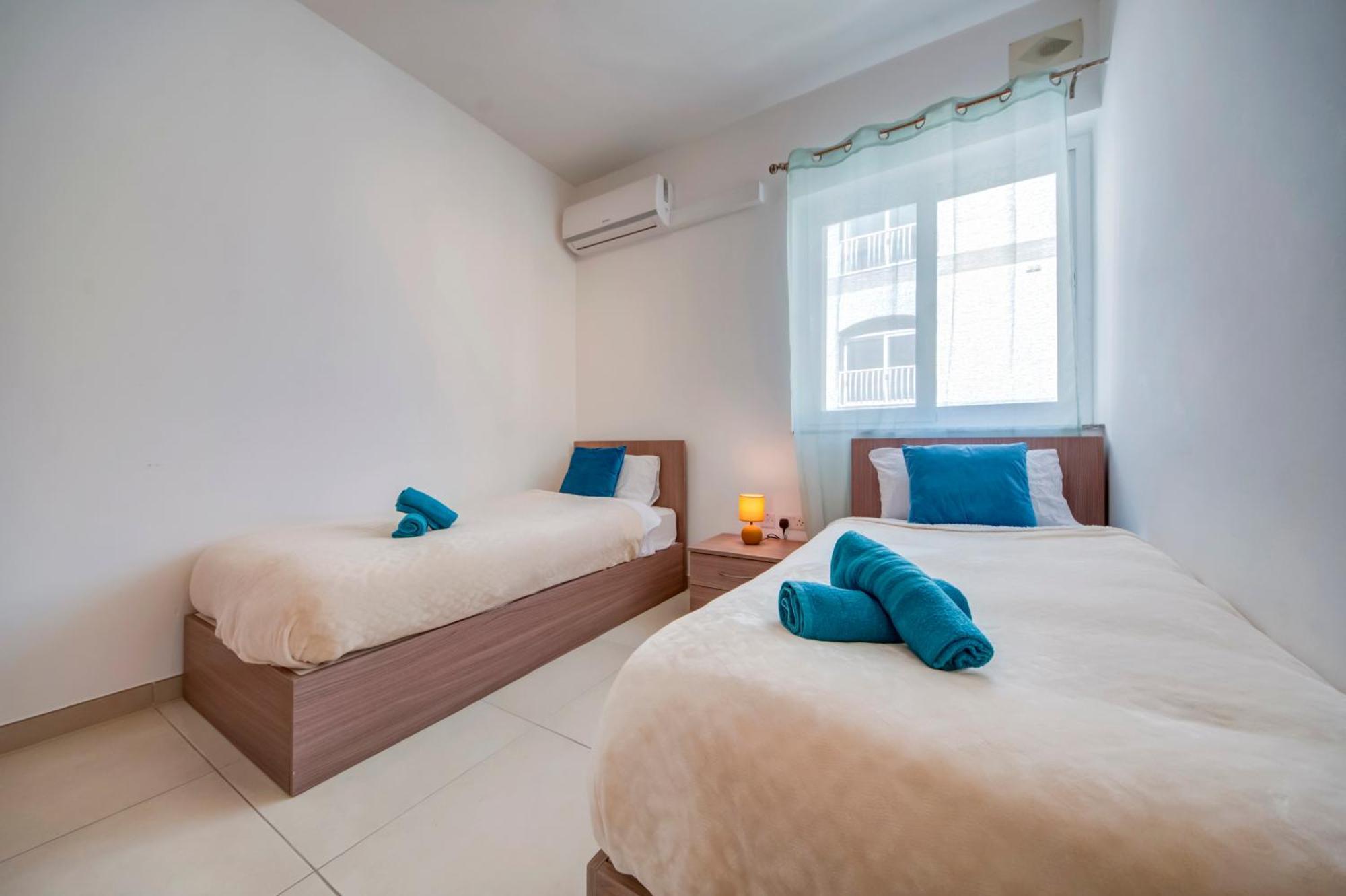Modern 2Br Apt With Balconies In St Julians, Paceville - Apt 5 By Vaganza San Ġiljan Buitenkant foto