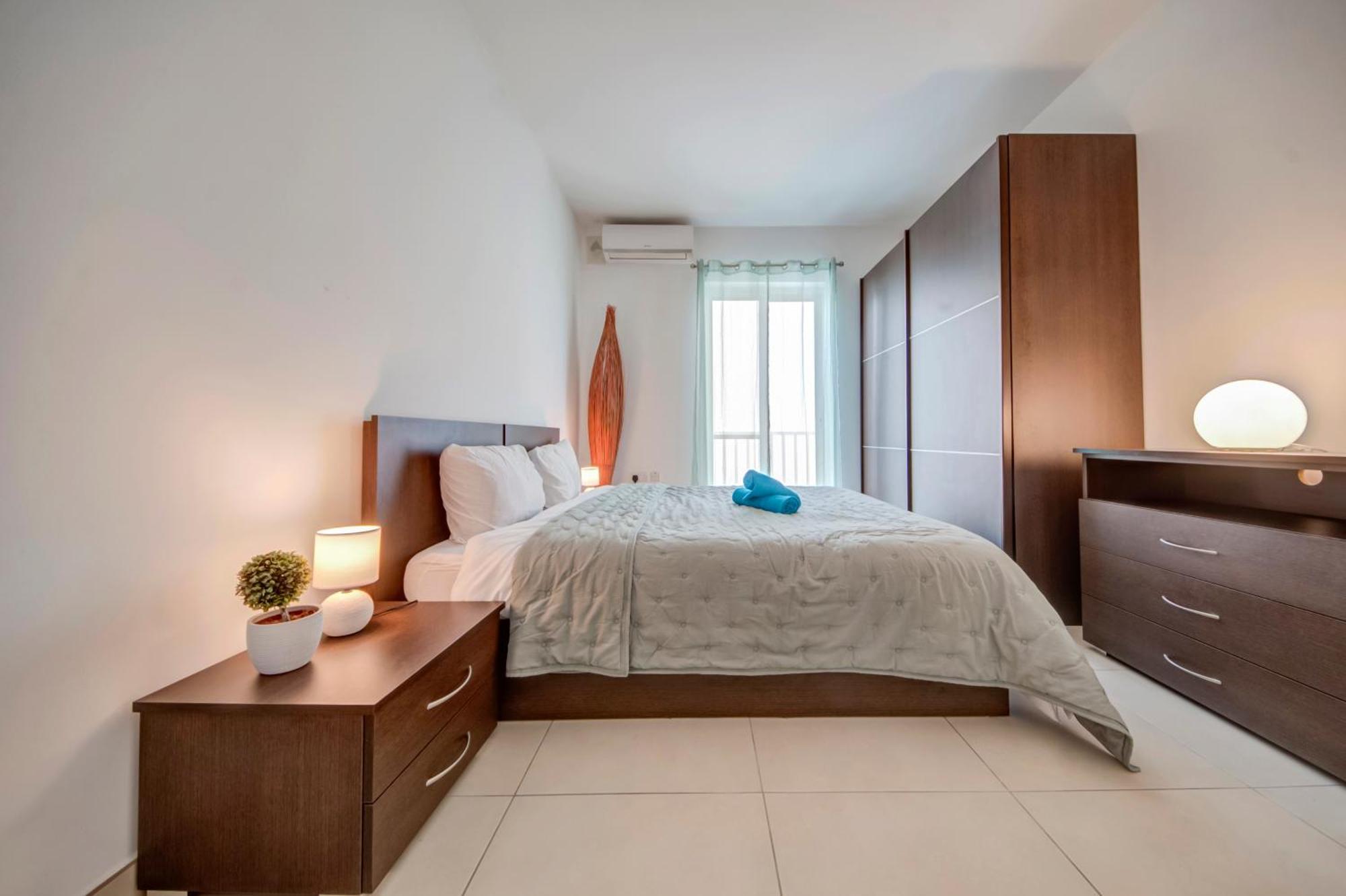 Modern 2Br Apt With Balconies In St Julians, Paceville - Apt 5 By Vaganza San Ġiljan Buitenkant foto