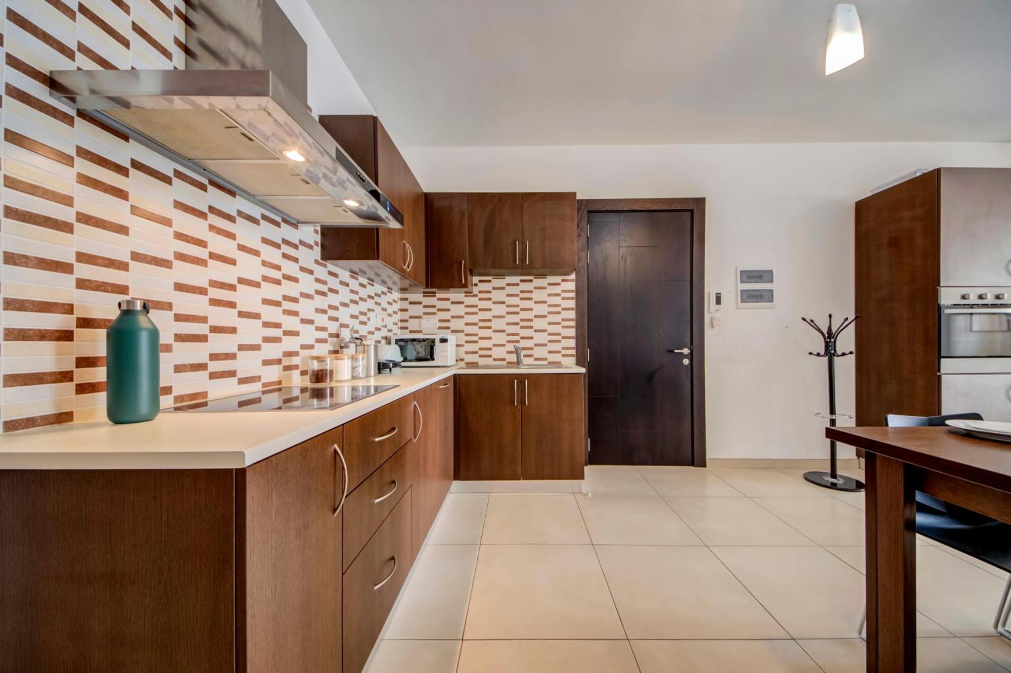 Modern 2Br Apt With Balconies In St Julians, Paceville - Apt 5 By Vaganza San Ġiljan Buitenkant foto
